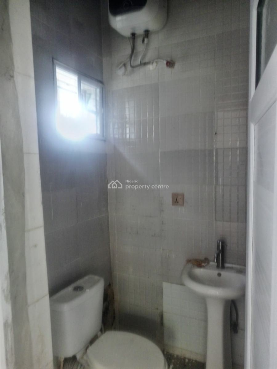 Exquisite 2 Bedroom Apartment in a Secure Estate, Very Close to Expres, Awoyaya, Ibeju Lekki, Lagos, House for Rent