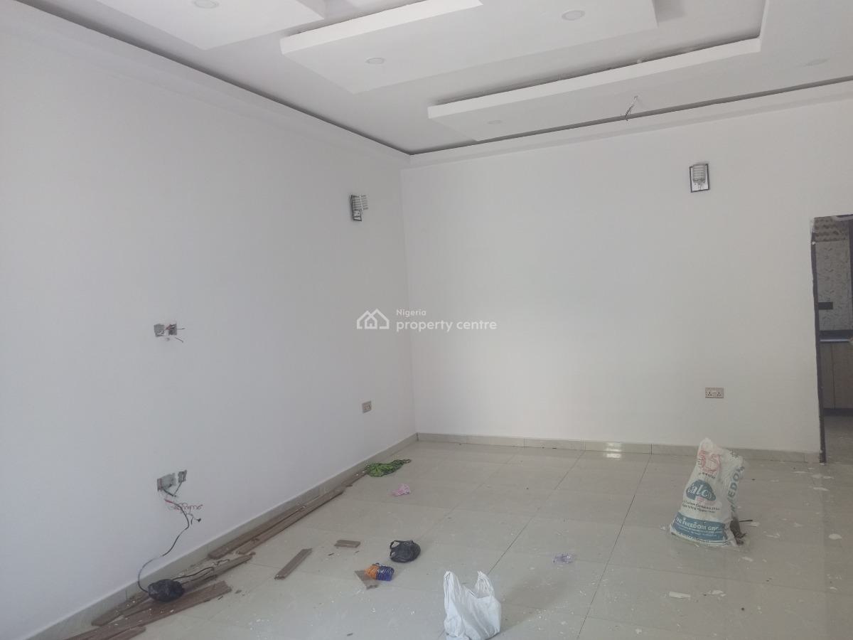 Exquisite 2 Bedroom Apartment in a Secure Estate, Very Close to Expres, Awoyaya, Ibeju Lekki, Lagos, House for Rent