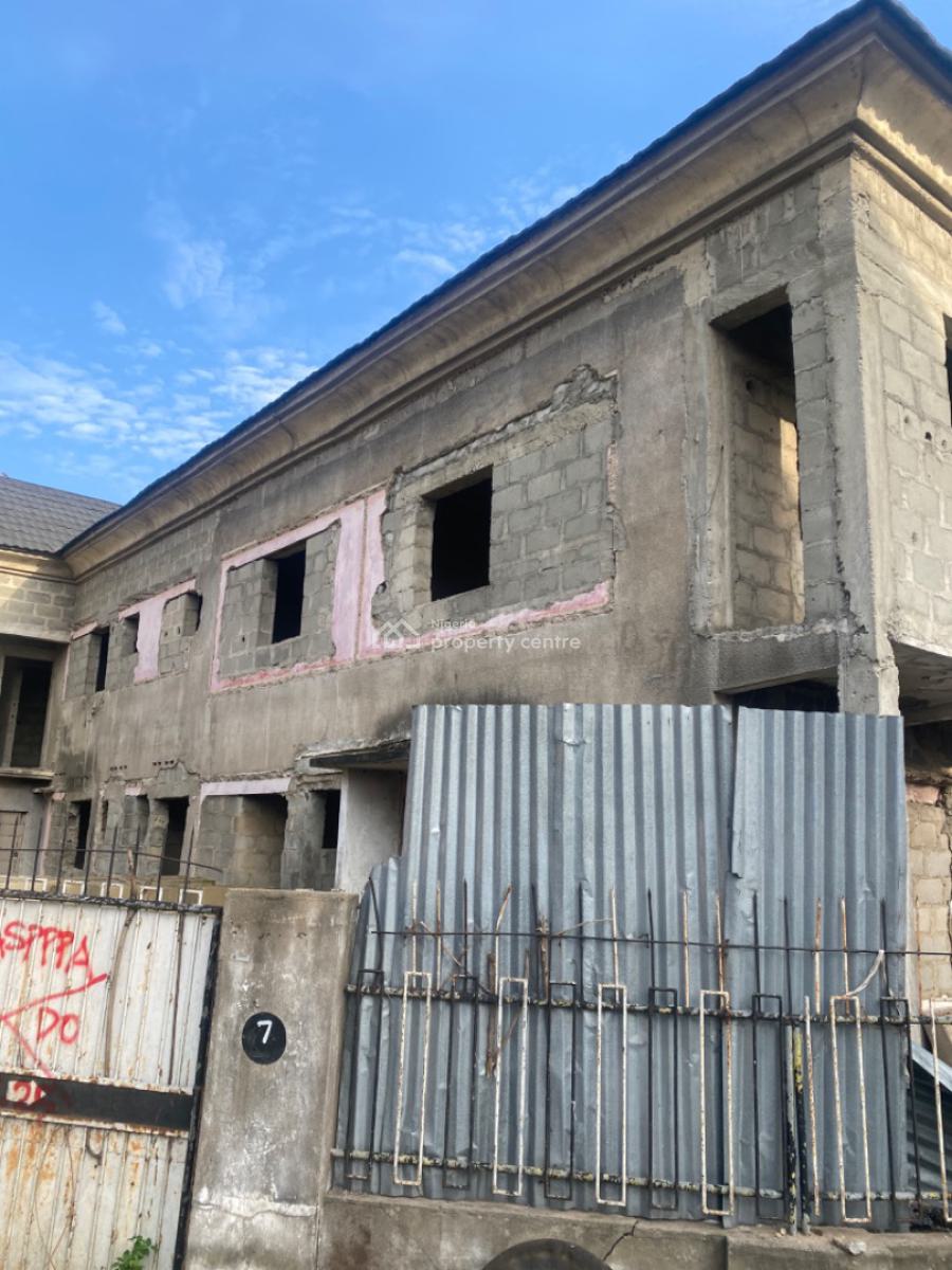 Massive 18 Rooms Unfinished Guest House in Surulere, Off Akerele Off Ogunlana Drive, Surulere, Lagos, Hotel / Guest House for Sale