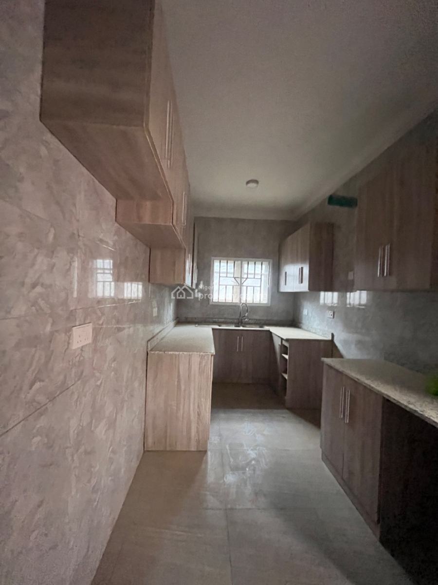 4 Units of 3 Bedroom Duplexes in Magboro, Magboro By Mfm Prayer City 10mins Drive to Aluasa Ikeja, Magboro, Ogun, Semi-detached Duplex for Sale