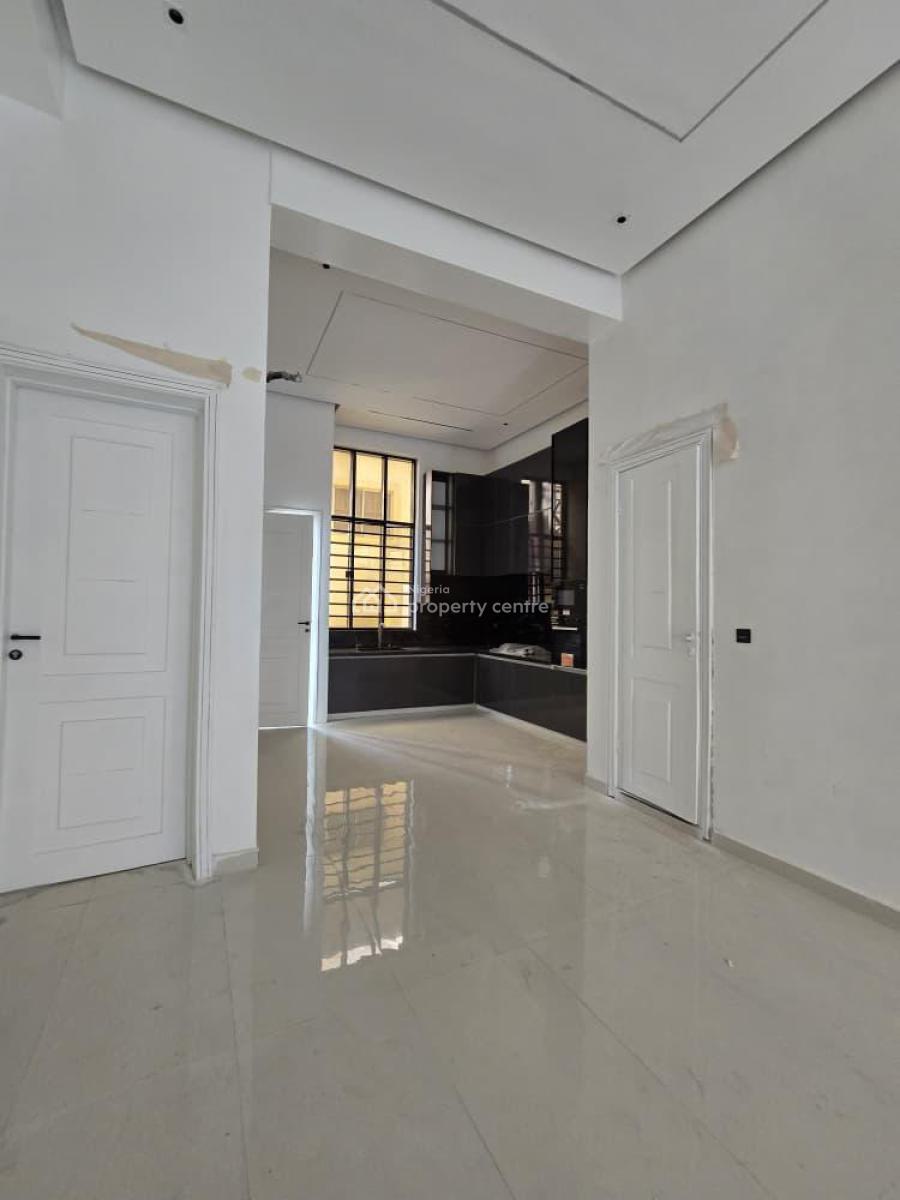Exquisitely Finished 3 Bedroom Apartment with Gym, Pool, Elevator, Lekki Phase 1, Lekki, Lagos, Flat / Apartment for Sale