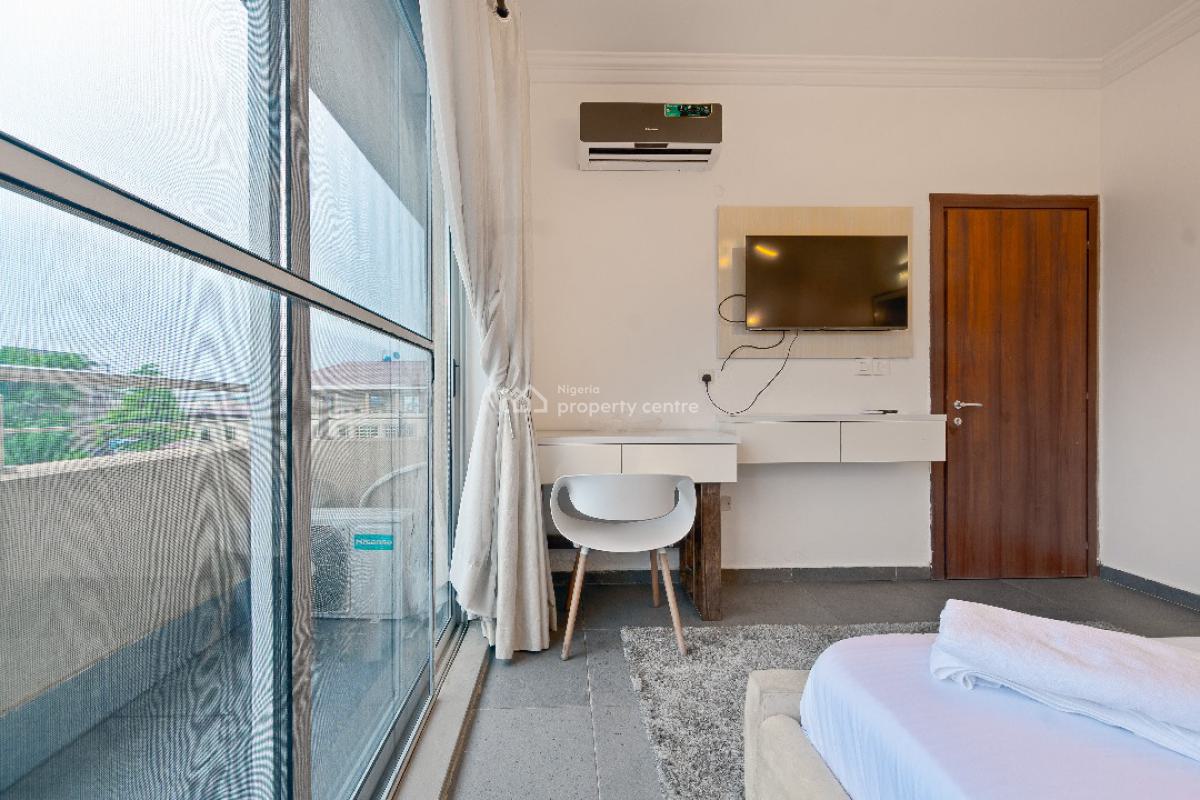 Luxury Fully Furnished 3 Bedroom Terraced Duplex with Top Notch Amenit, Lekki Phase 1, Lekki, Lagos, Flat / Apartment Short Let