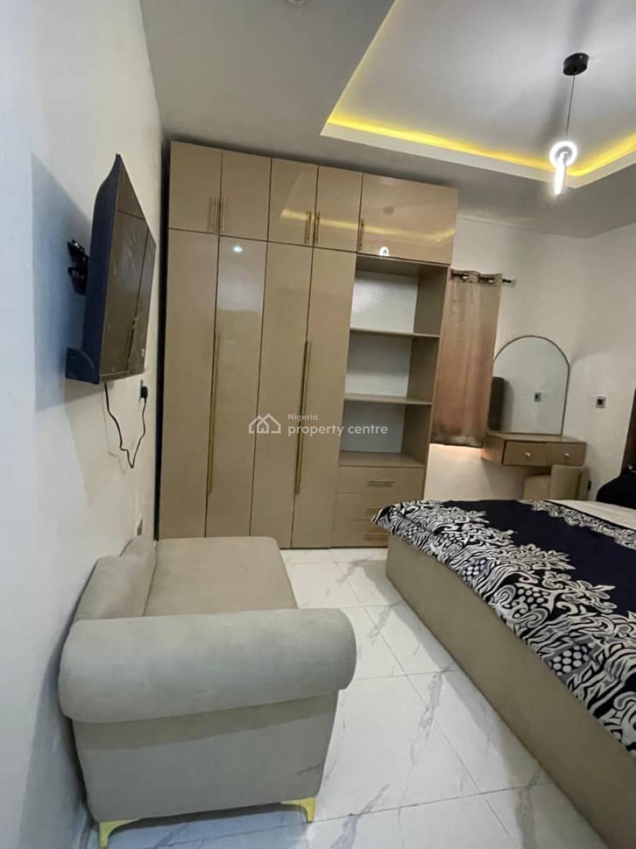 Lovely 2 Bedroom Duplex, Surulere, Lagos, Flat / Apartment Short Let