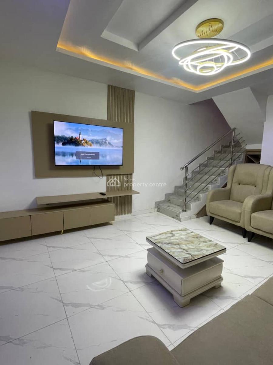 Lovely 2 Bedroom Duplex, Surulere, Lagos, Flat / Apartment Short Let