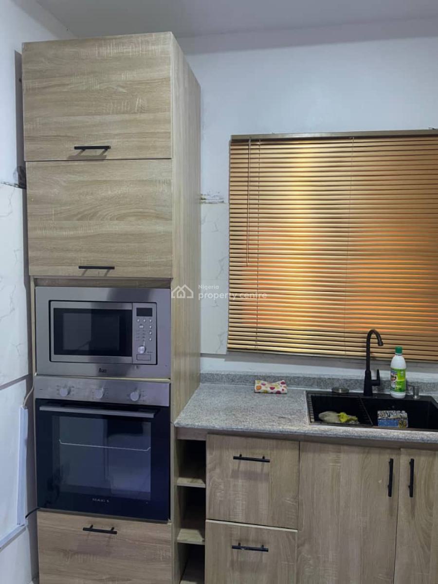 Executive One Bedroom Apartment, Surulere, Lagos, Flat / Apartment Short Let
