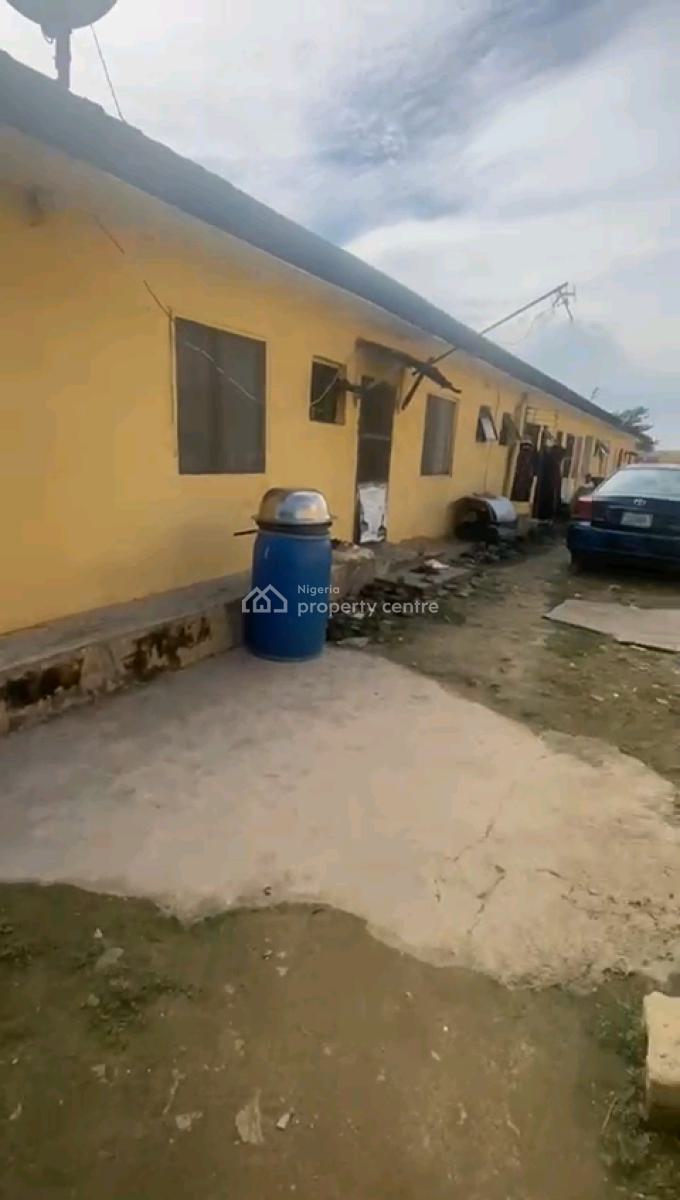 Block of Flat Consisting 8 Mini Flat, Yetunde Brown, Ifako, Gbagada, Lagos, Block of Flats for Sale