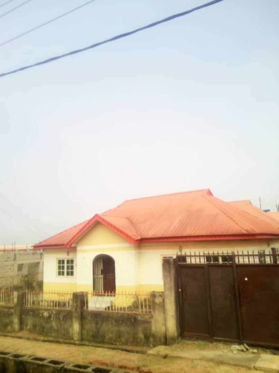 Standard 3 Bedroom Bungalow Before Mowe Ogun/lagos, Mowe, Mowe Ofada, Ogun, Detached Bungalow for Sale