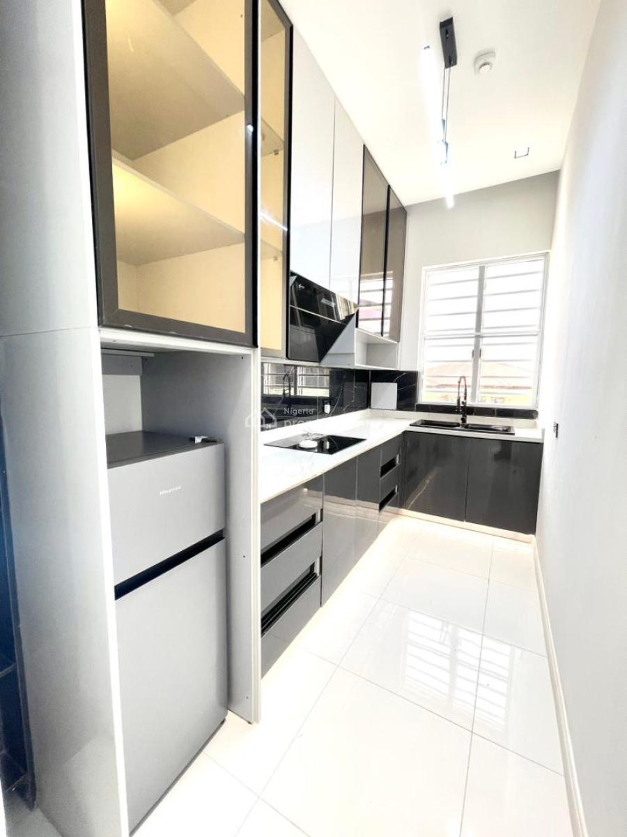 Newly Built 5 Bedroom Detached Duplex with Bq, Pool in a Secure Estate, Lekki Phase 1, Lekki, Lagos, Detached Duplex for Sale