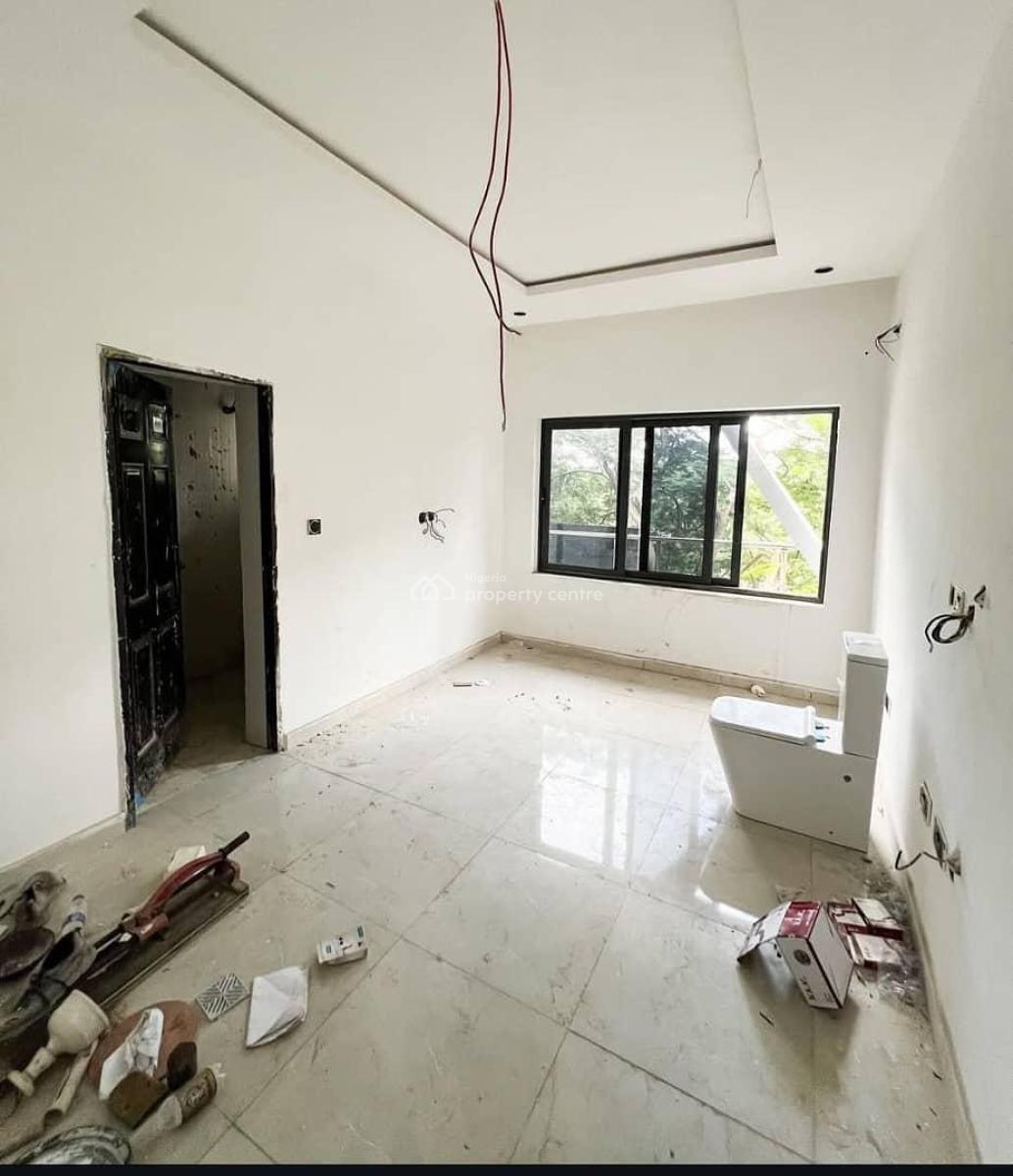 3bedrooms Apartment with Solar&cctv, Maitama District, Abuja, Flat / Apartment for Rent