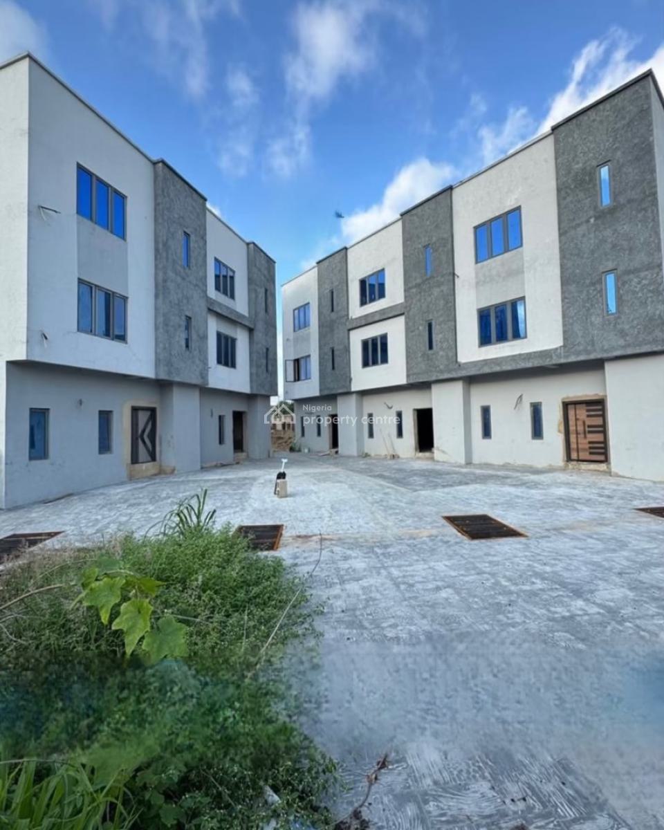 Nice 4 Bedroom Terrace Spacious Duplex, Surulere Lagos, Surulere, Lagos, Terraced Duplex for Sale