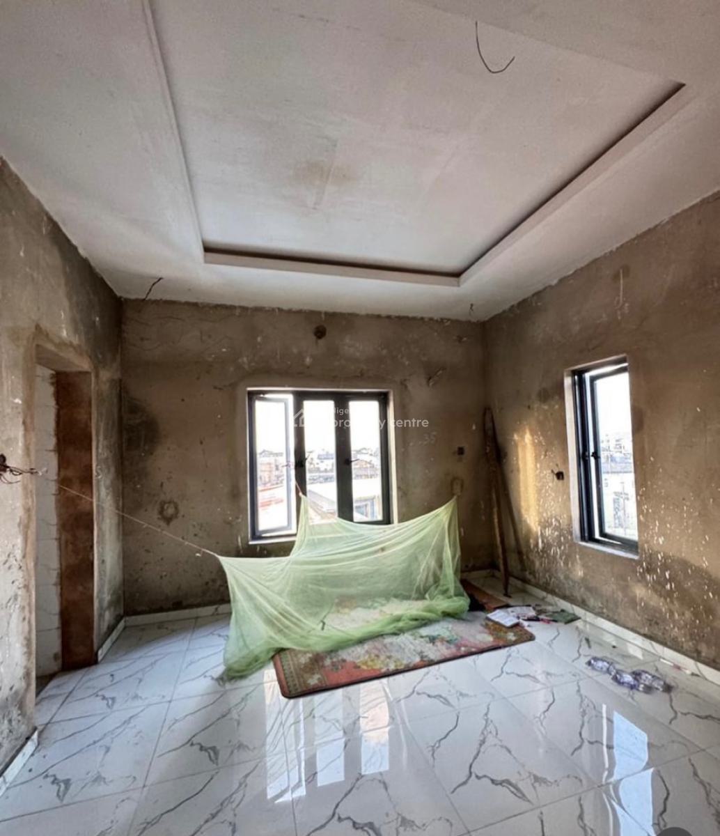 Nice 4 Bedroom Terrace Spacious Duplex, Surulere Lagos, Surulere, Lagos, Terraced Duplex for Sale