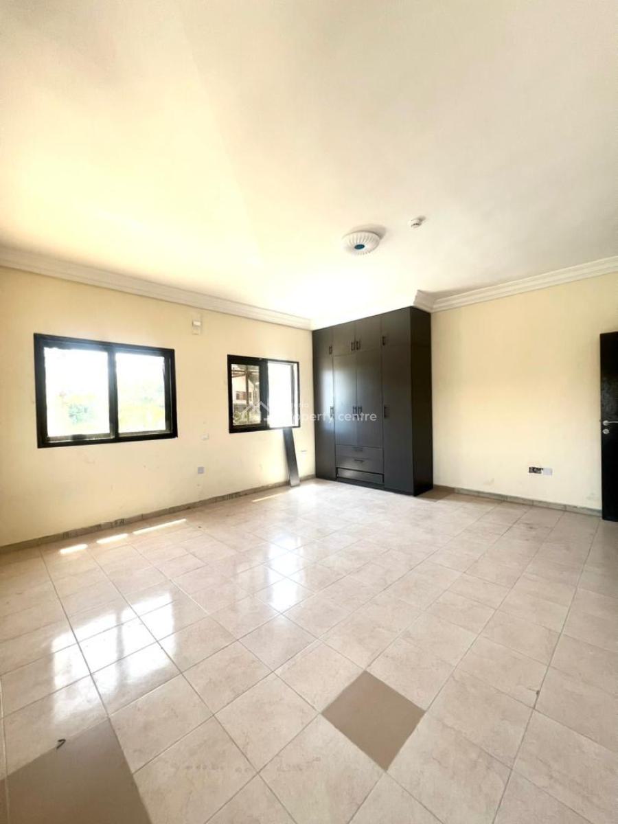 Classic 3 Bedroom Apartment with and Without Bq in a Secure Estate, Lekki Phase 1, Lekki, Lagos, Flat / Apartment for Rent
