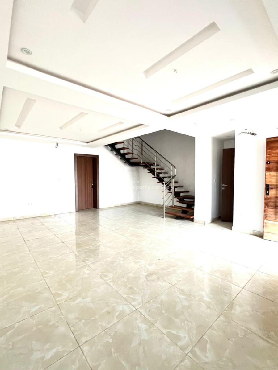 Lovely 4 Bedroom Terrace Duplex with Bq in a Secure Estate, Lekki Phase 1, Lekki, Lagos, Terraced Duplex for Rent