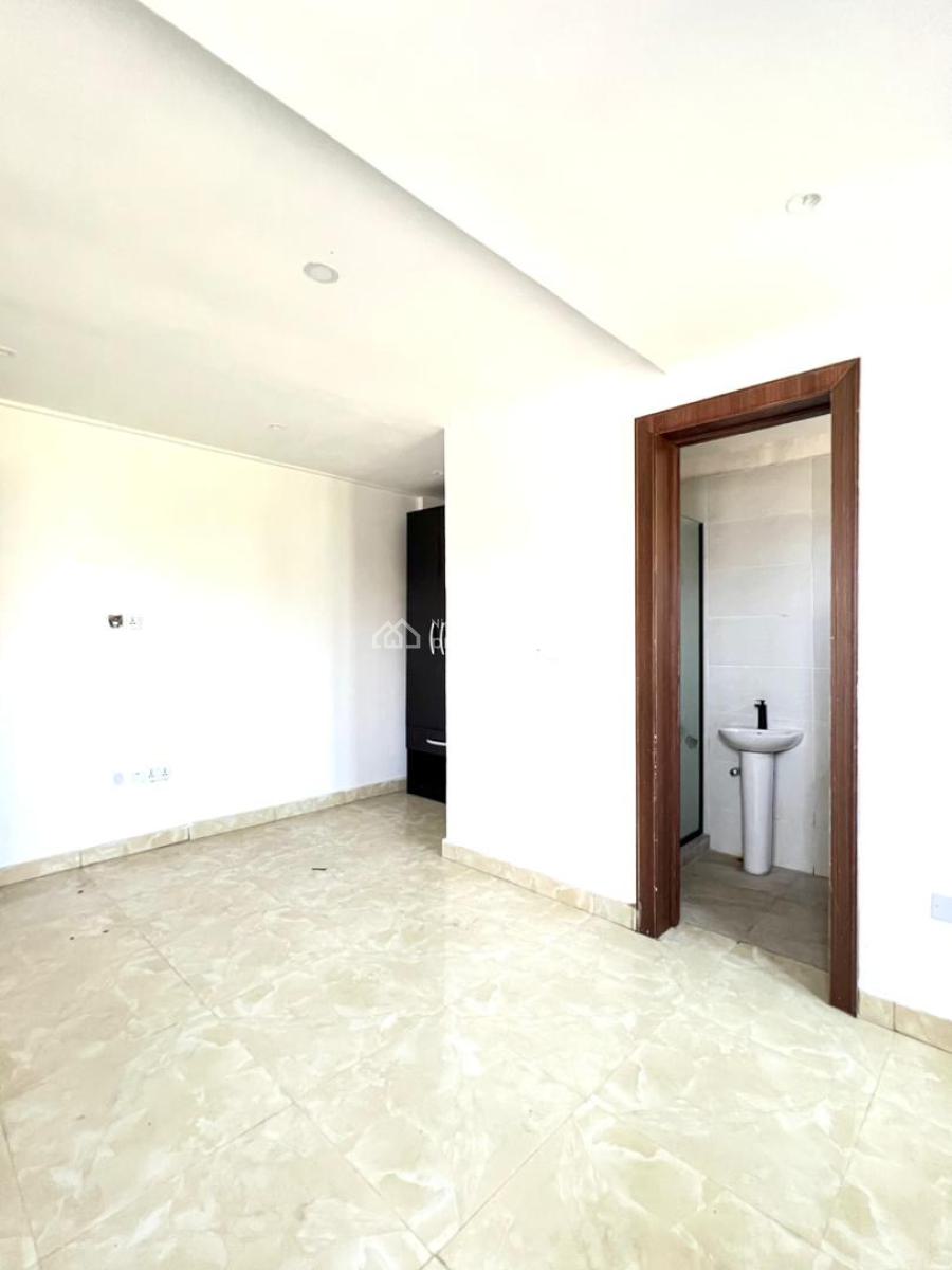 Lovely 4 Bedroom Terrace Duplex with Bq in a Secure Estate, Lekki Phase 1, Lekki, Lagos, Terraced Duplex for Rent
