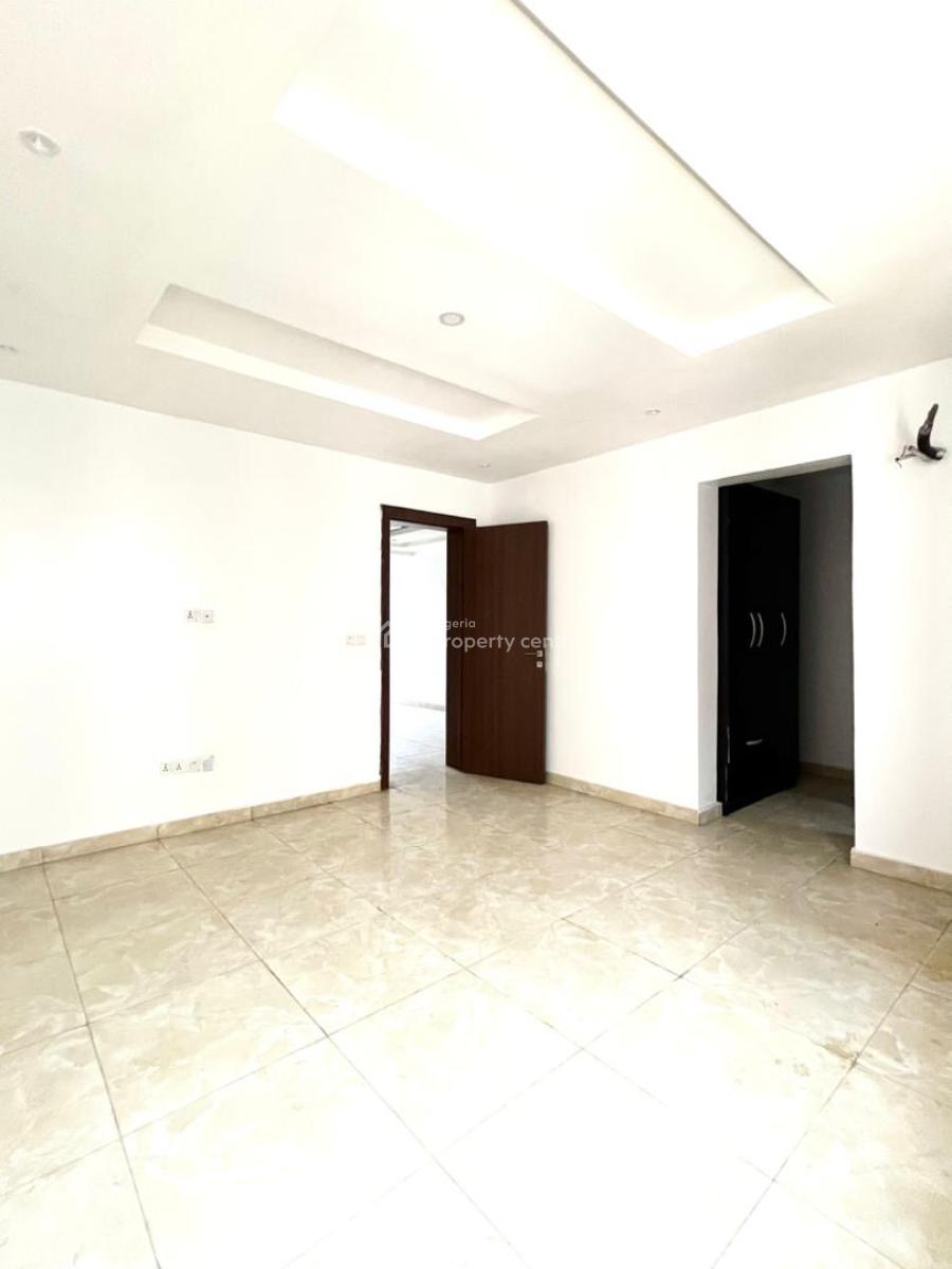 Lovely 4 Bedroom Terrace Duplex with Bq in a Secure Estate, Lekki Phase 1, Lekki, Lagos, Terraced Duplex for Rent