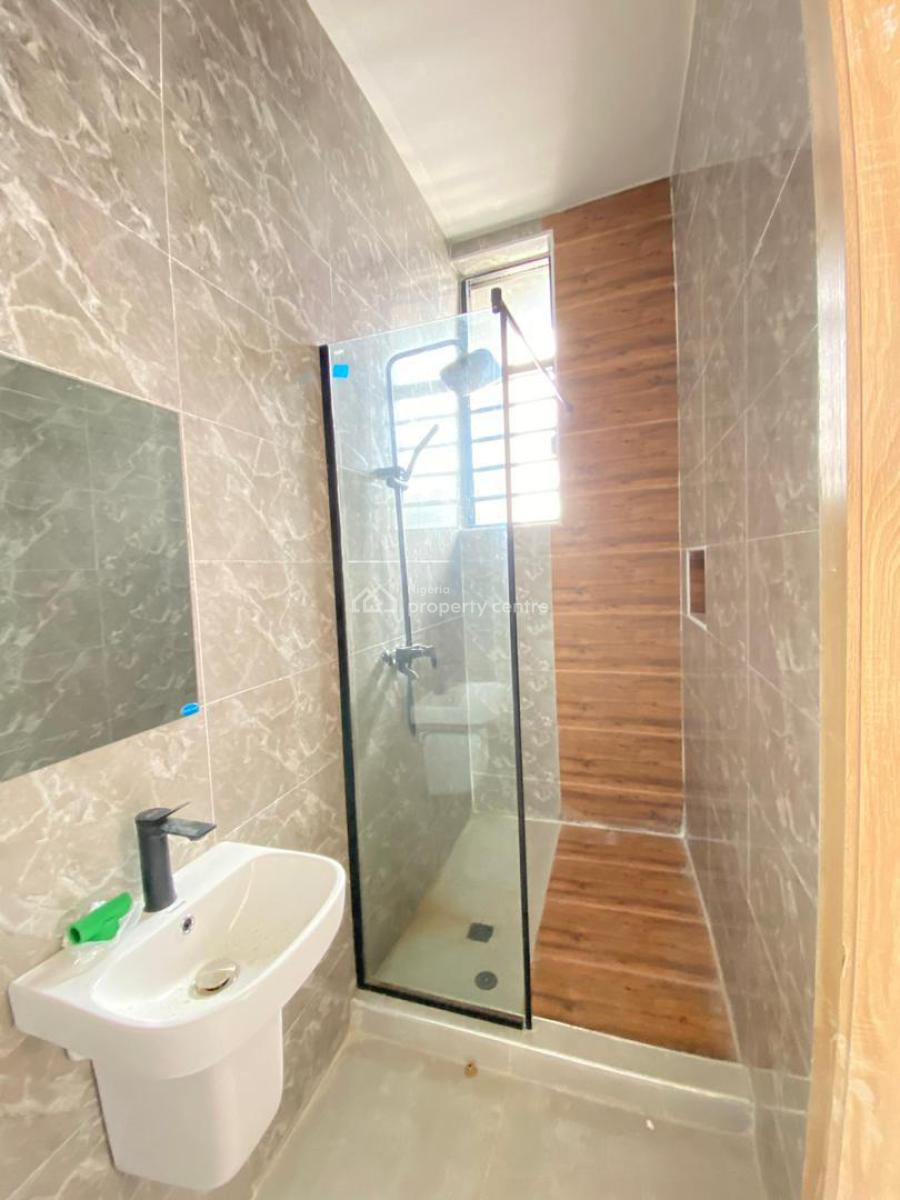 Exquisite 2 Bedroom Apartment with Gym Pool Elevator, Ikota, Lekki Phase 2, Lekki, Lagos, Flat / Apartment for Sale