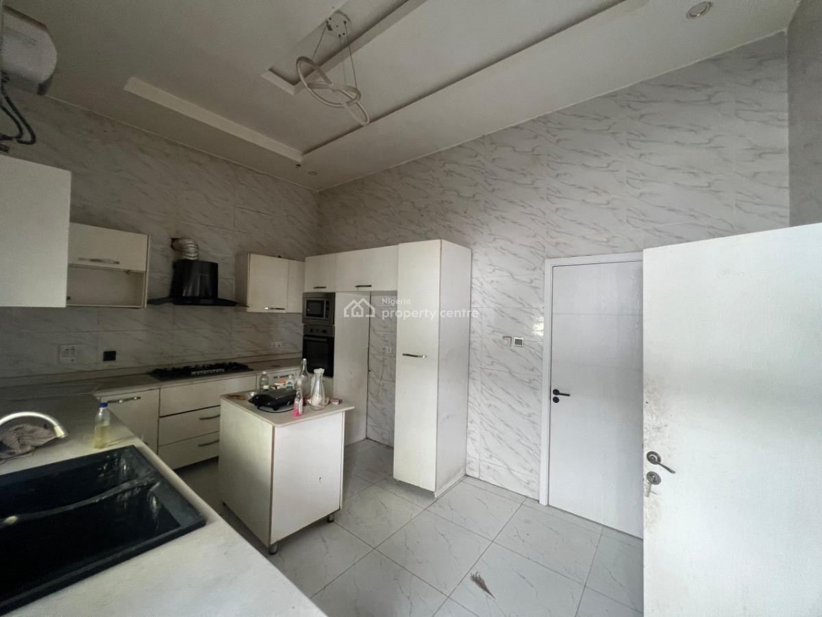 4 Bedrooms Semi Duplex with Bq, Chevron, Lekki, Lagos, Semi-detached Duplex for Rent
