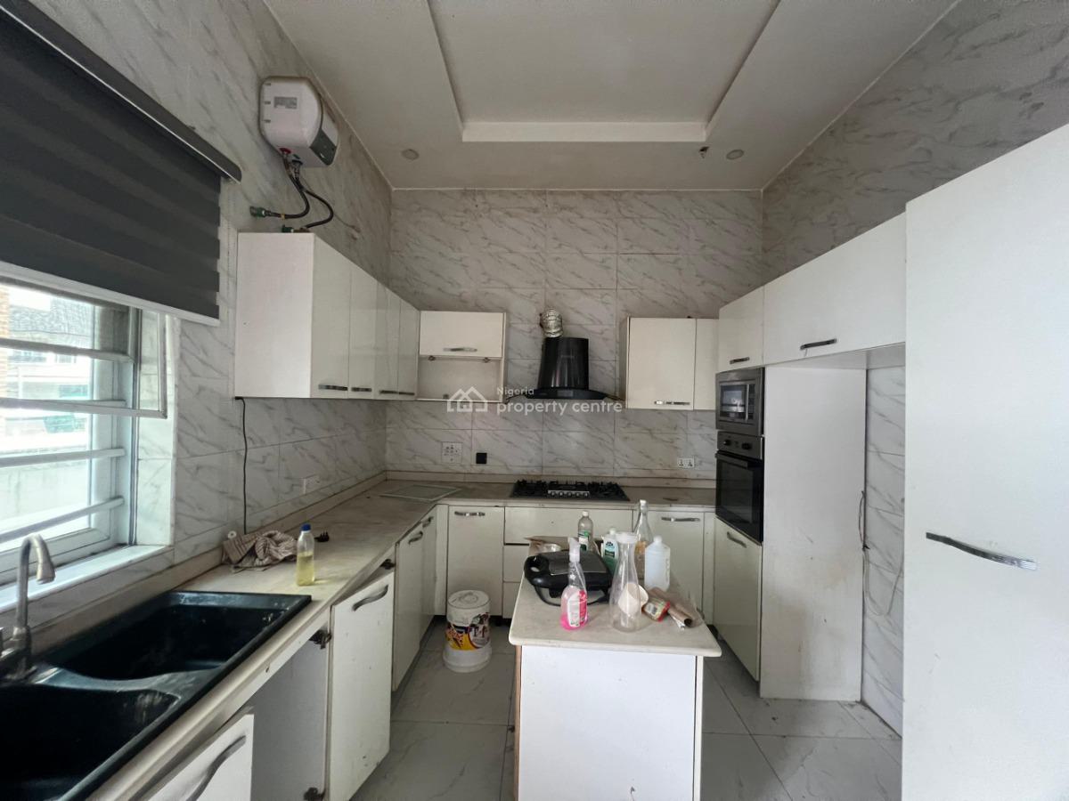4 Bedrooms Semi Duplex with Bq, Chevron, Lekki, Lagos, Semi-detached Duplex for Rent
