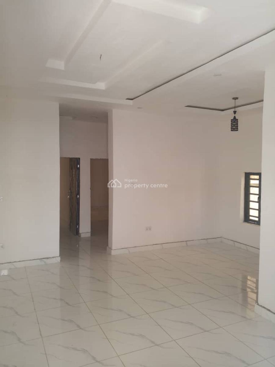 Standard 2 Bedroom Apartment, Thomas Estate Ajah, Ajah, Lagos, Flat / Apartment for Rent