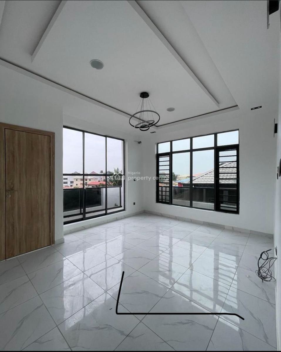 Spacious 2 Bedroom Apartment with Excellent Finishing, Ologolo, Lekki, Lagos, Flat / Apartment for Rent
