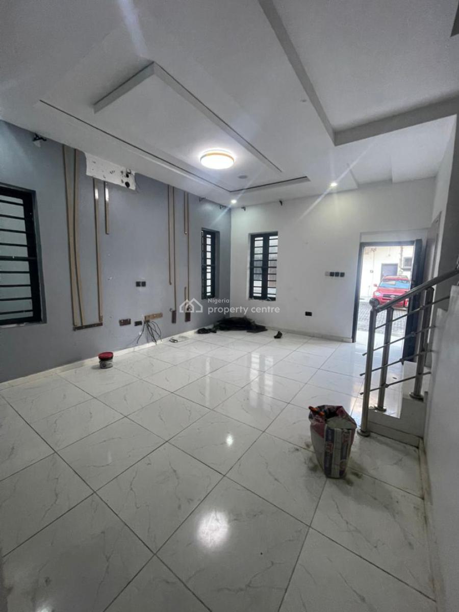 Well Maintain 3bedroom Semi Detached Duplex, Lekki, Lagos, Lekki, Lagos, Semi-detached Duplex for Rent