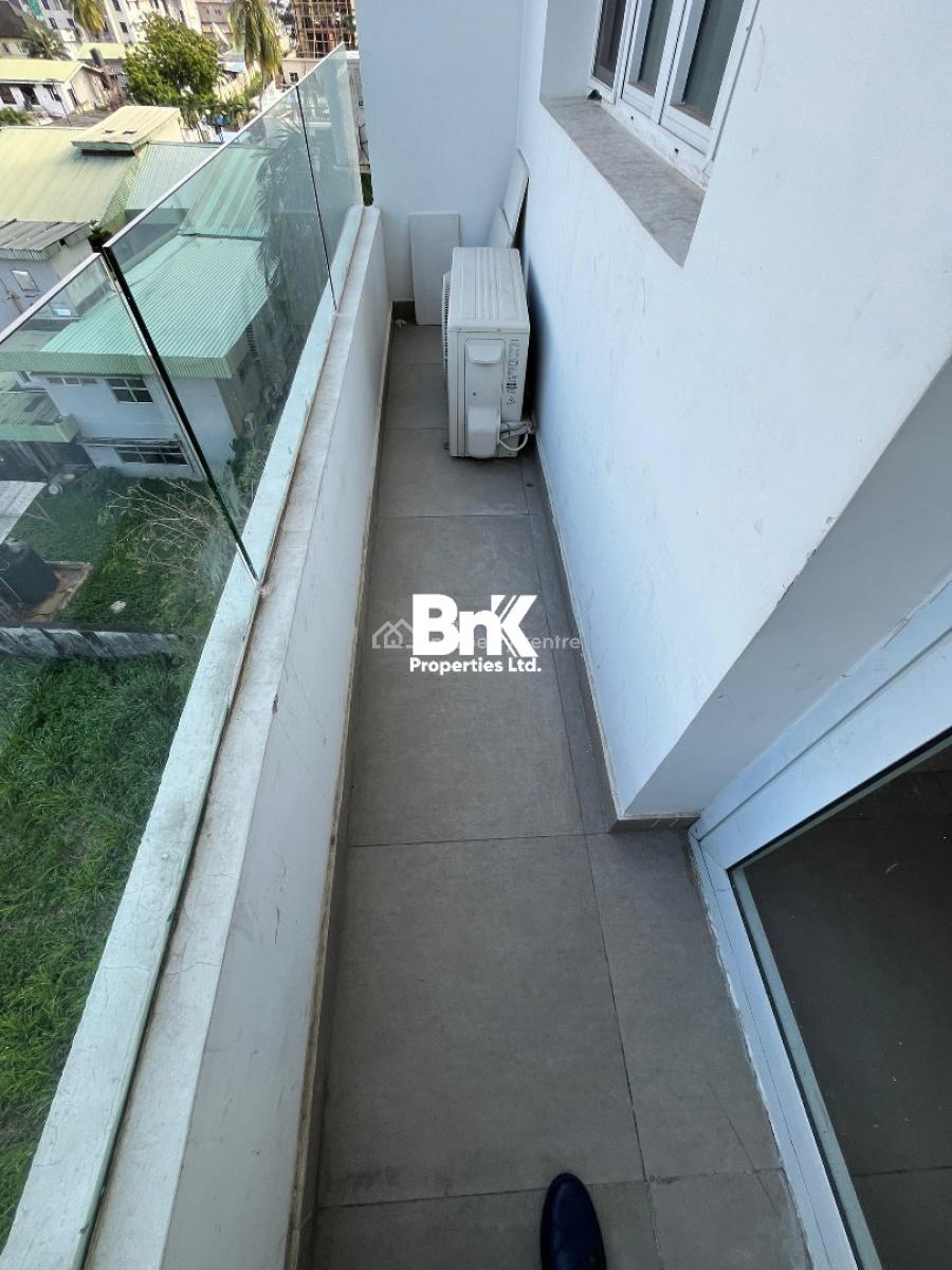 Modern 3 Bedroom Apartment with a Room Bq, Victoria Island (vi), Lagos, Flat / Apartment for Sale