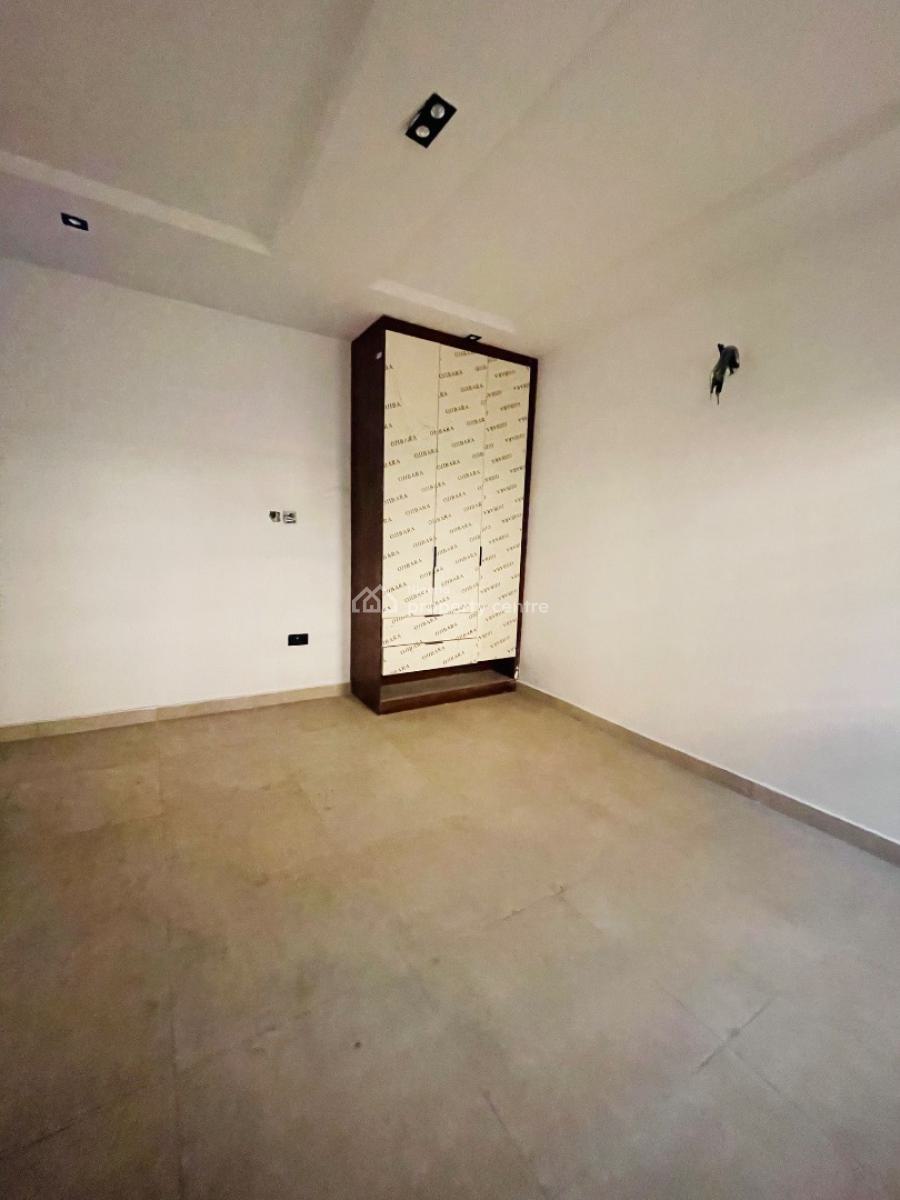 Beautifully Crafted 5 Bedroom Fully Detached Duplex Plus Bq, Smartly Built Mansion with Pool, Cinema, Study, Open Terrace, Bq, Gra Phase 2, Magodo, Lagos, Detached Duplex for Sale