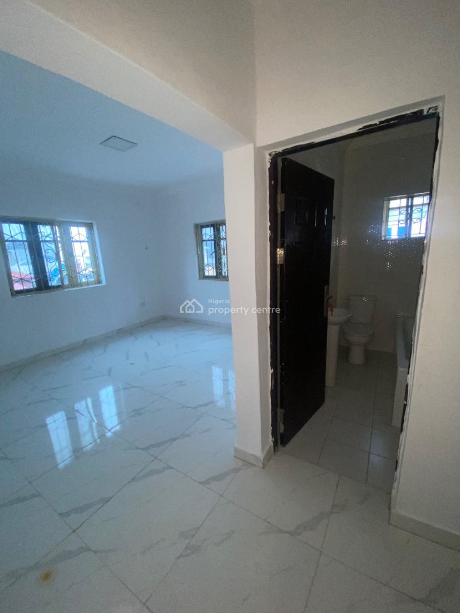 Newly Built Units of 3 Bedroom Apartments, Muniru Estate, Ogombo, Ajah, Lagos, Flat / Apartment for Rent