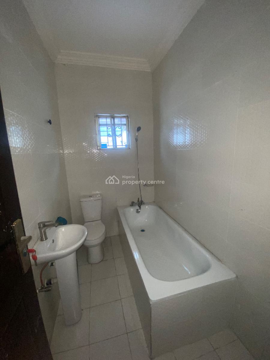 Newly Built Units of 3 Bedroom Apartments, Muniru Estate, Ogombo, Ajah, Lagos, Flat / Apartment for Rent