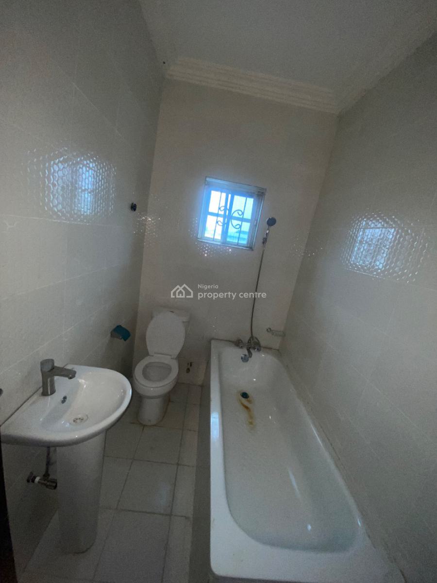 Newly Built Units of 3 Bedroom Apartments, Muniru Estate, Ogombo, Ajah, Lagos, Flat / Apartment for Rent