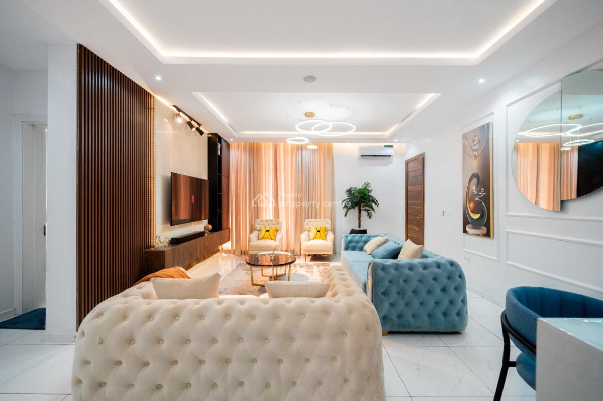 Cute 2 Bedroom Apartment with Ps5, Ologolo, Lekki, Lagos, Flat / Apartment Short Let