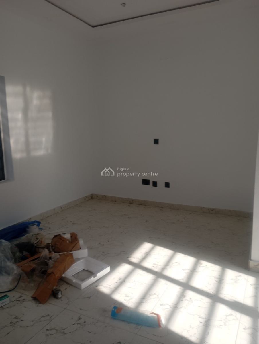 Well Finished 2bedroom Apartment Downstairs, Olokonla, Ajah, Lagos, Flat / Apartment for Rent