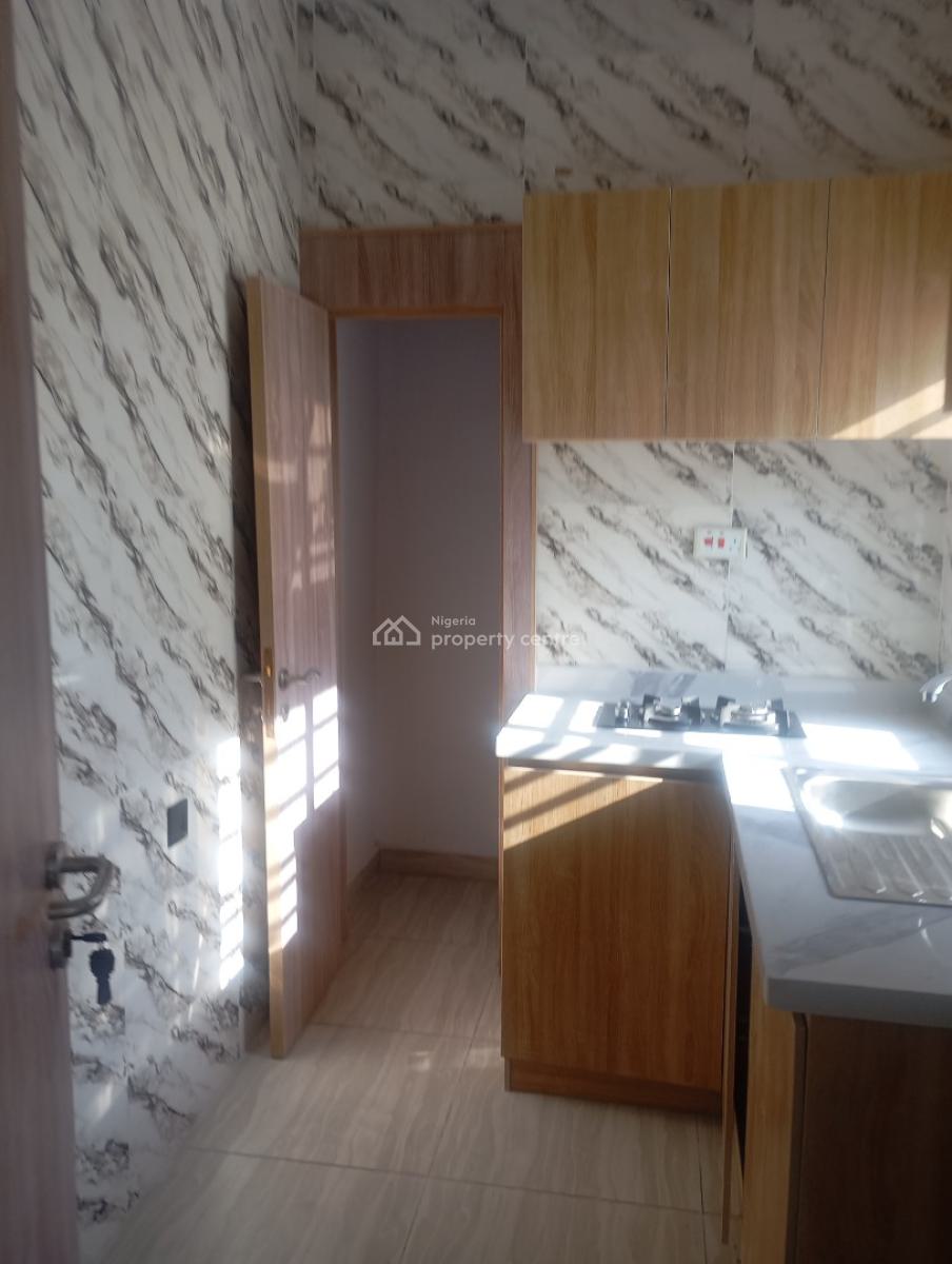 Well Finished 2bedroom Apartment Downstairs, Olokonla, Ajah, Lagos, Flat / Apartment for Rent