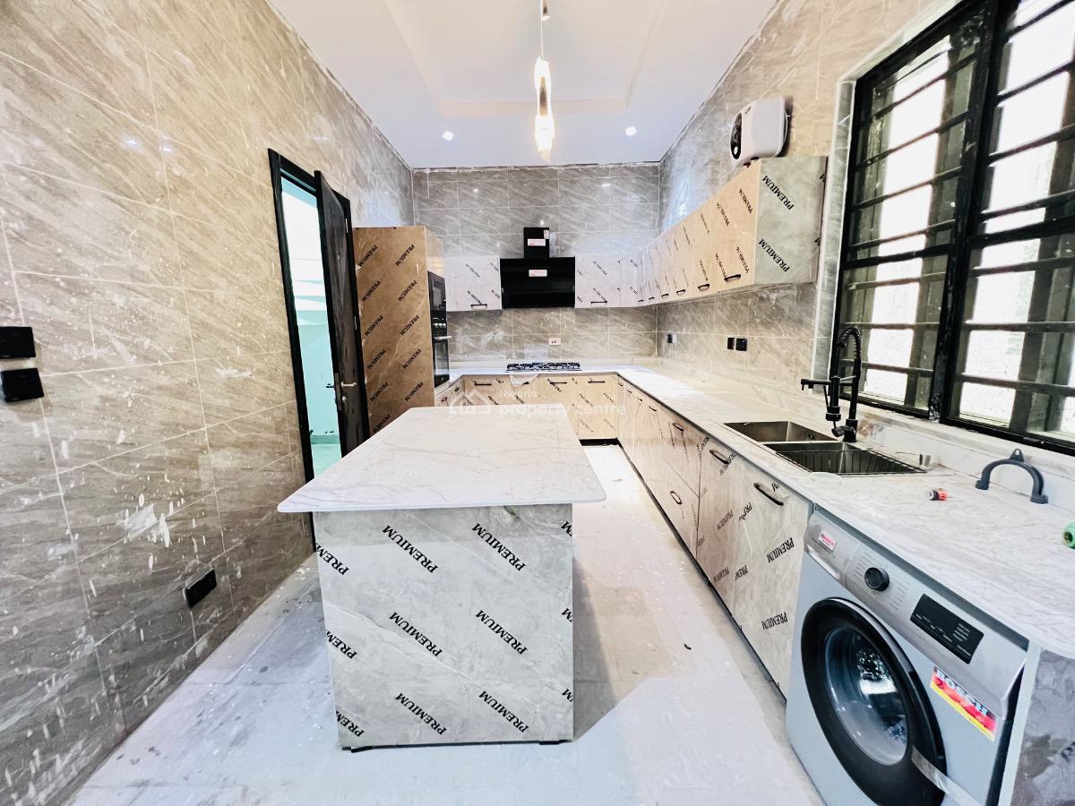 5bedroom Detached Duplex with Bq, Orchid Road, Lekki, Lagos, Detached Duplex for Sale