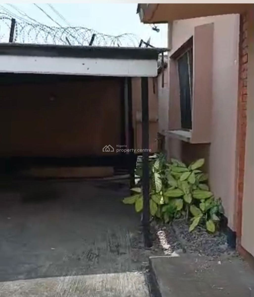 Four Bedroom Bungalow with Bq, Off Bode Thomas, Surulere, Lagos, Detached Bungalow for Sale