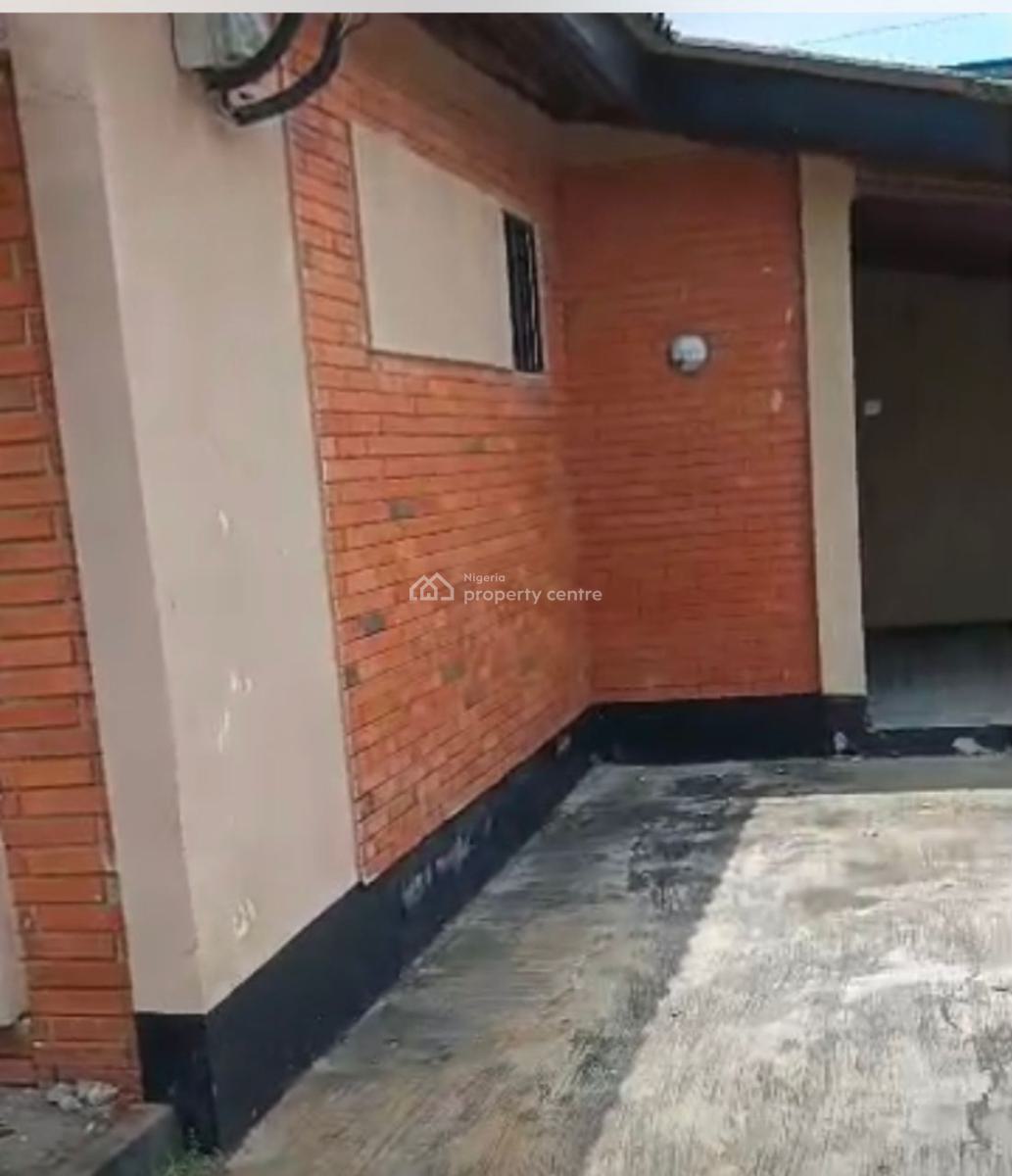 Four Bedroom Bungalow with Bq, Off Bode Thomas, Surulere, Lagos, Detached Bungalow for Sale