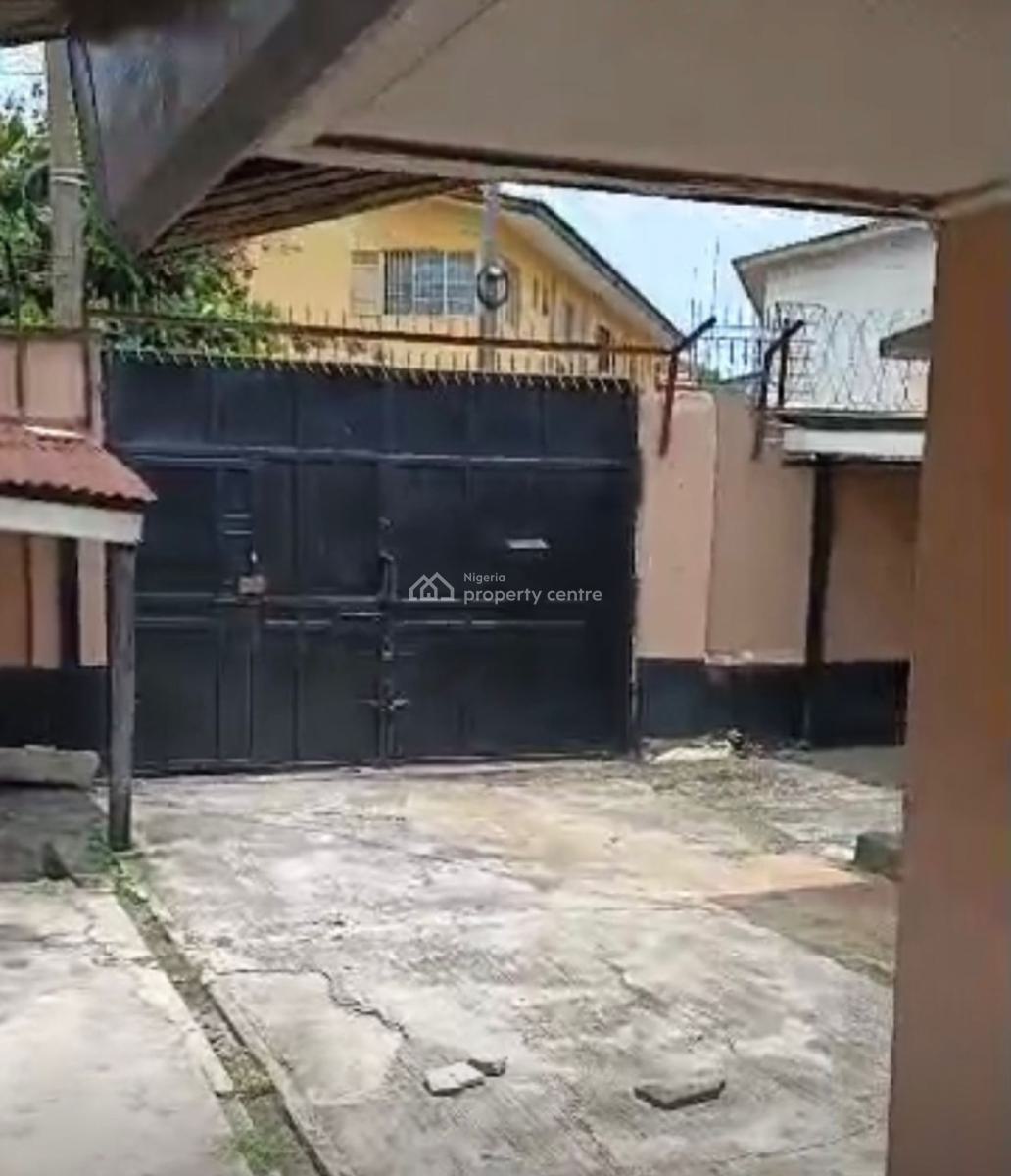 Four Bedroom Bungalow with Bq, Off Bode Thomas, Surulere, Lagos, Detached Bungalow for Sale