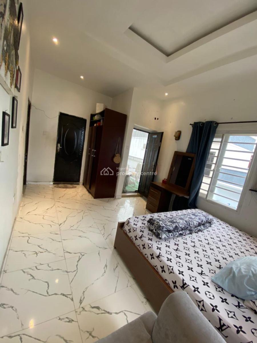 Beautiful Well Furnished Master Bedroom (shared Apt) 5 Month, Ocean Bay Estate Orchid Road Lekki, Lekki, Lagos, Self Contain (single Rooms) for Rent