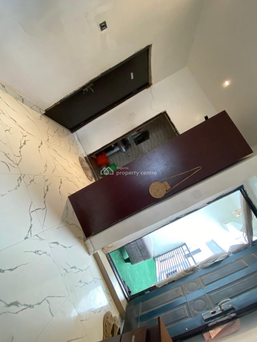 Beautiful Well Furnished Master Bedroom (shared Apt) 5 Month, Ocean Bay Estate Orchid Road Lekki, Lekki, Lagos, Self Contain (single Rooms) for Rent