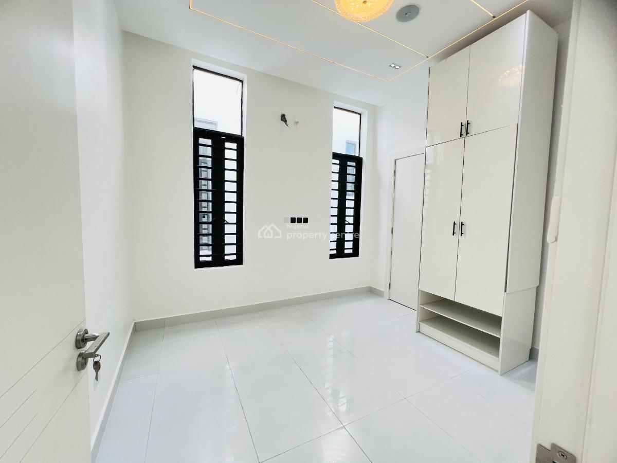 5bedroom Detached Duplex with Bq, Orchid Road, Lekki, Lagos, Detached Duplex for Sale