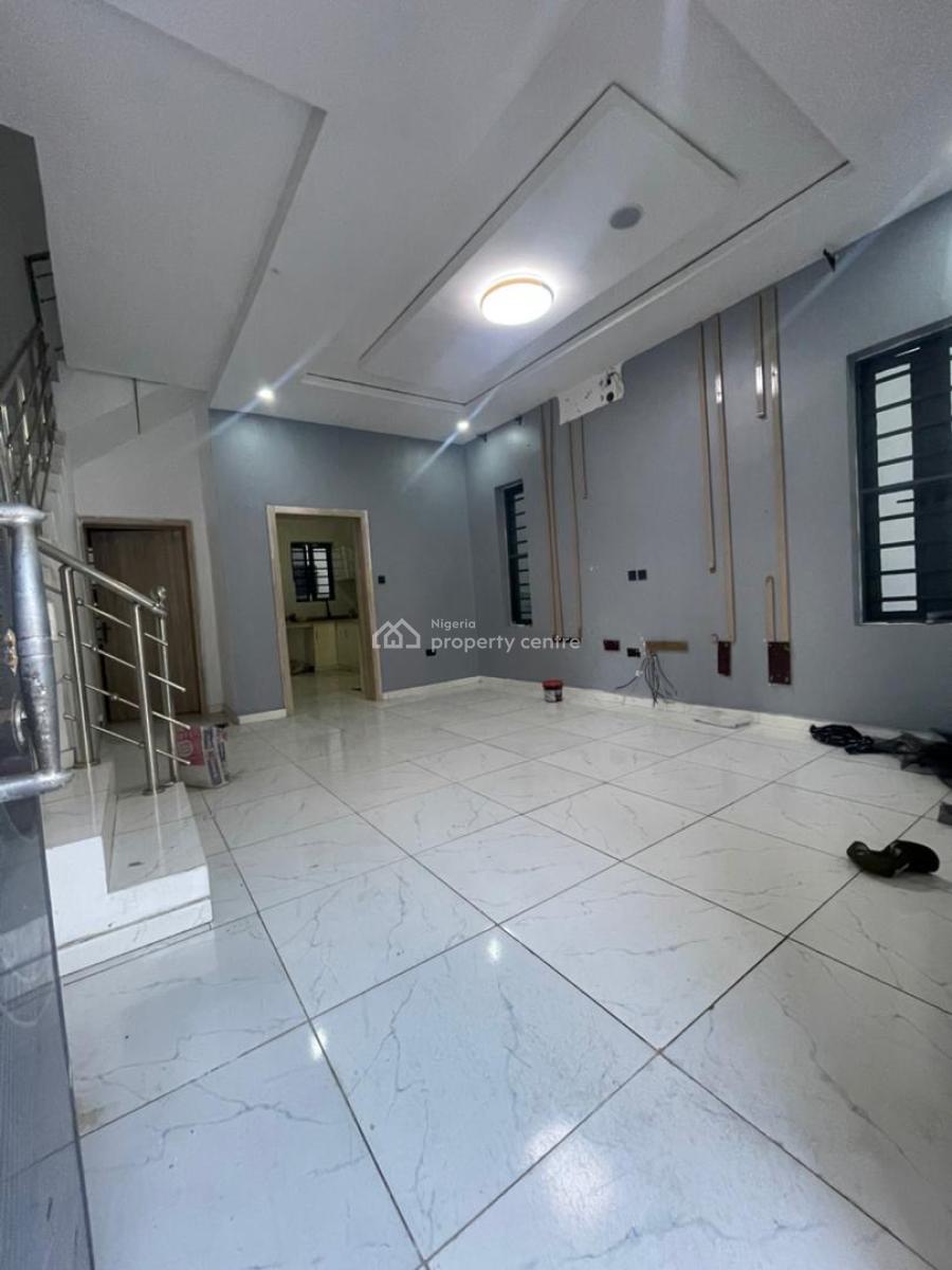 Well Maintained 3 Bedroom Duplex in a Secured Estate, Lekky County Ikota Lekki Lagos, Ikota, Lekki, Lagos, Terraced Duplex for Rent