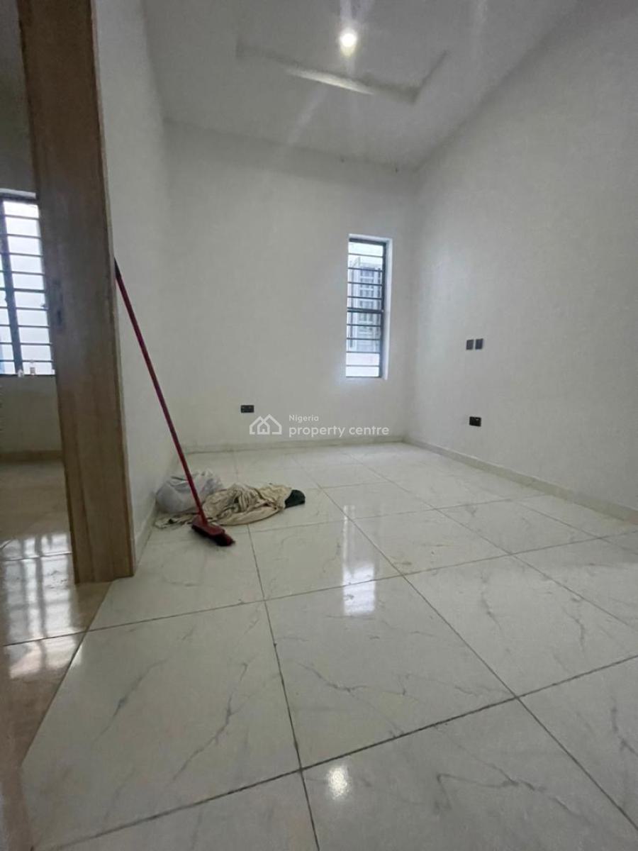 Well Maintained 3 Bedroom Duplex in a Secured Estate, Lekky County Ikota Lekki Lagos, Ikota, Lekki, Lagos, Terraced Duplex for Rent