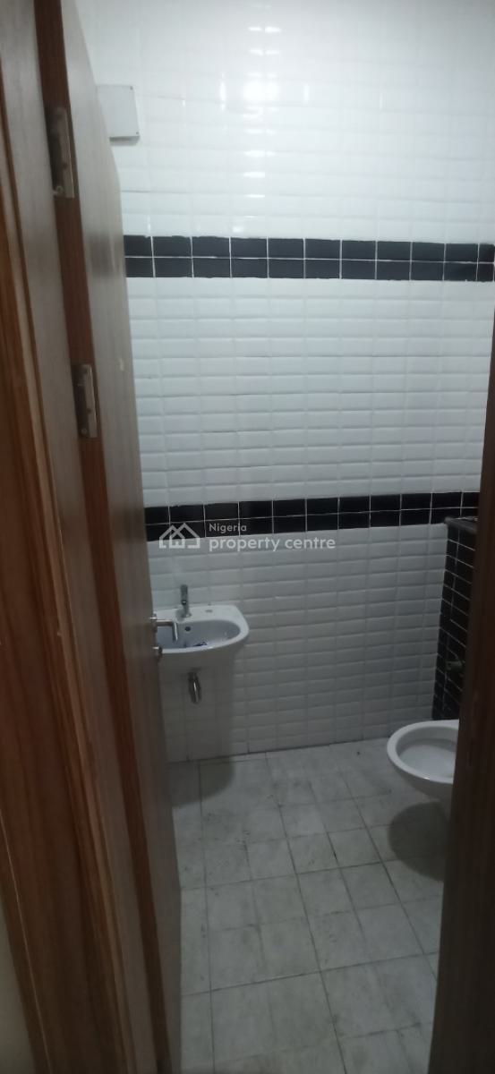 Shop Space, Wuse 2, Abuja, Shop for Sale