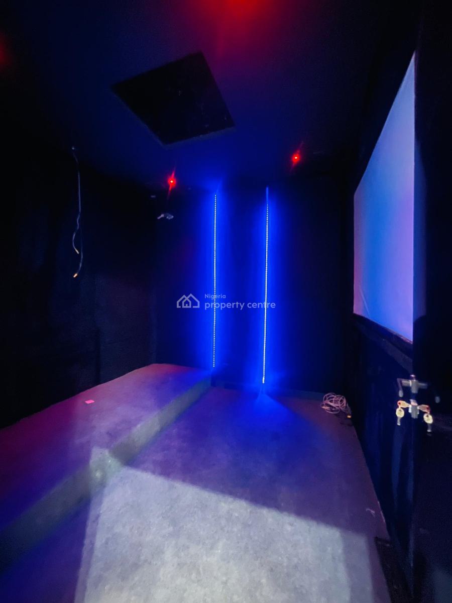 Lovely Built 5 Bed Fully Detached Duplex Plus Bq with Swimming Pool, Lovely Built 5 Bed Fully Detached Duplex Plus Bq with Swimming Pool, Lekki, Lagos, House for Sale