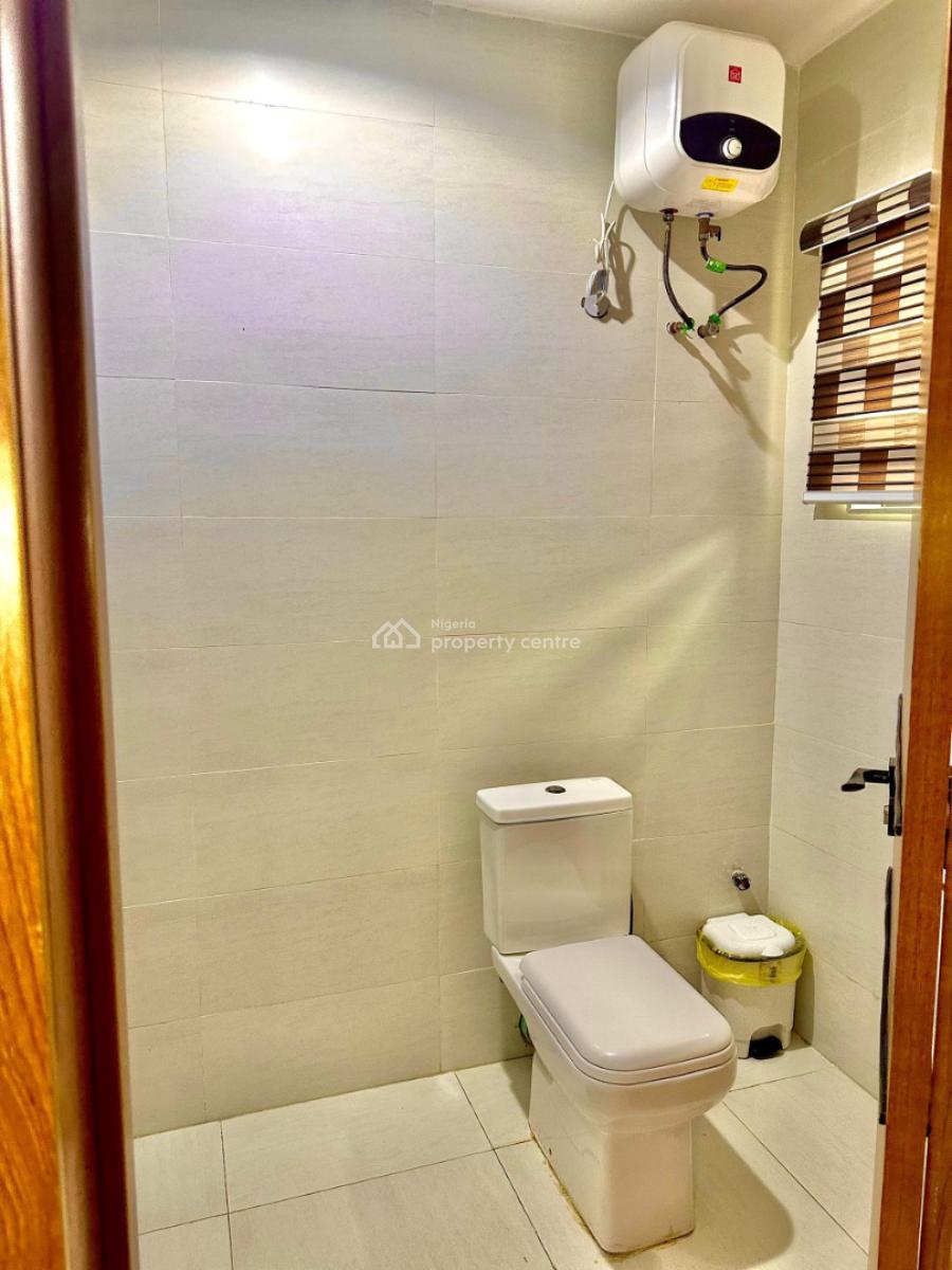 2br Apartment with Ps5 and Pool  Available, Lekki Phase 1, Lekki, Lagos, Flat / Apartment Short Let