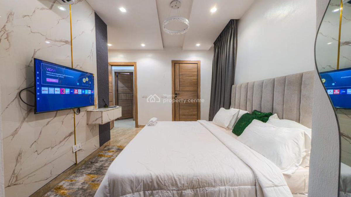 Luxury 3 Bedroom Apartment Available, Off Freedom Way, Lekki Phase 1, Lekki, Lagos, Flat / Apartment Short Let