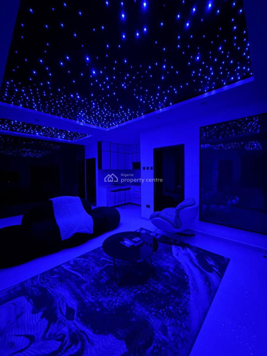 Deluxe 2 Bed with a Private Cinema, Osapa London, Lekki, Lagos, Flat / Apartment Short Let