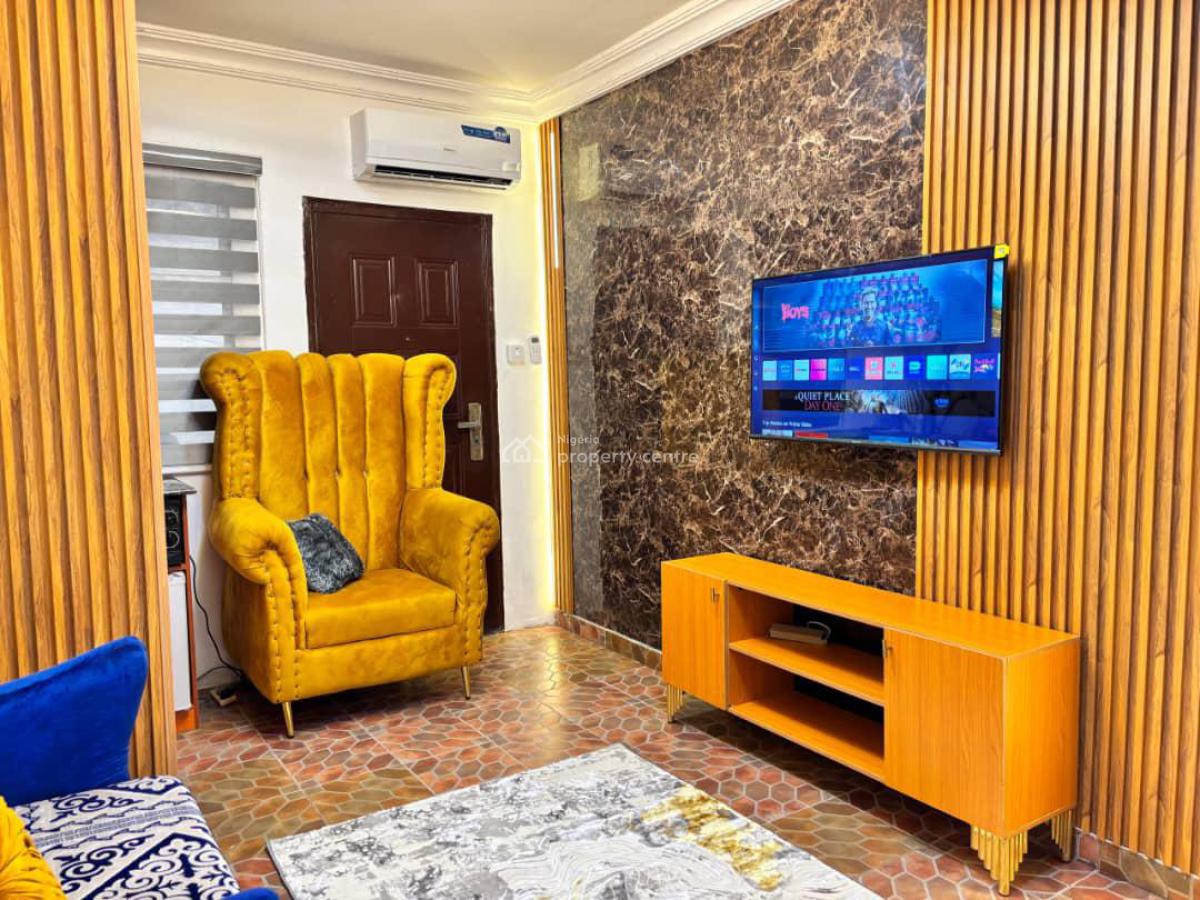 Cozy Mini Flat, Chisco After Ikate, Lekki, Lagos, Flat / Apartment Short Let