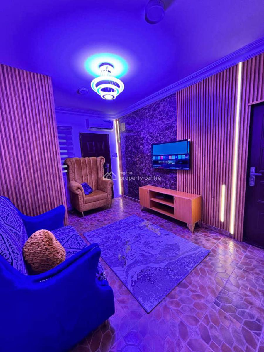 Cozy Mini Flat, Chisco After Ikate, Lekki, Lagos, Flat / Apartment Short Let