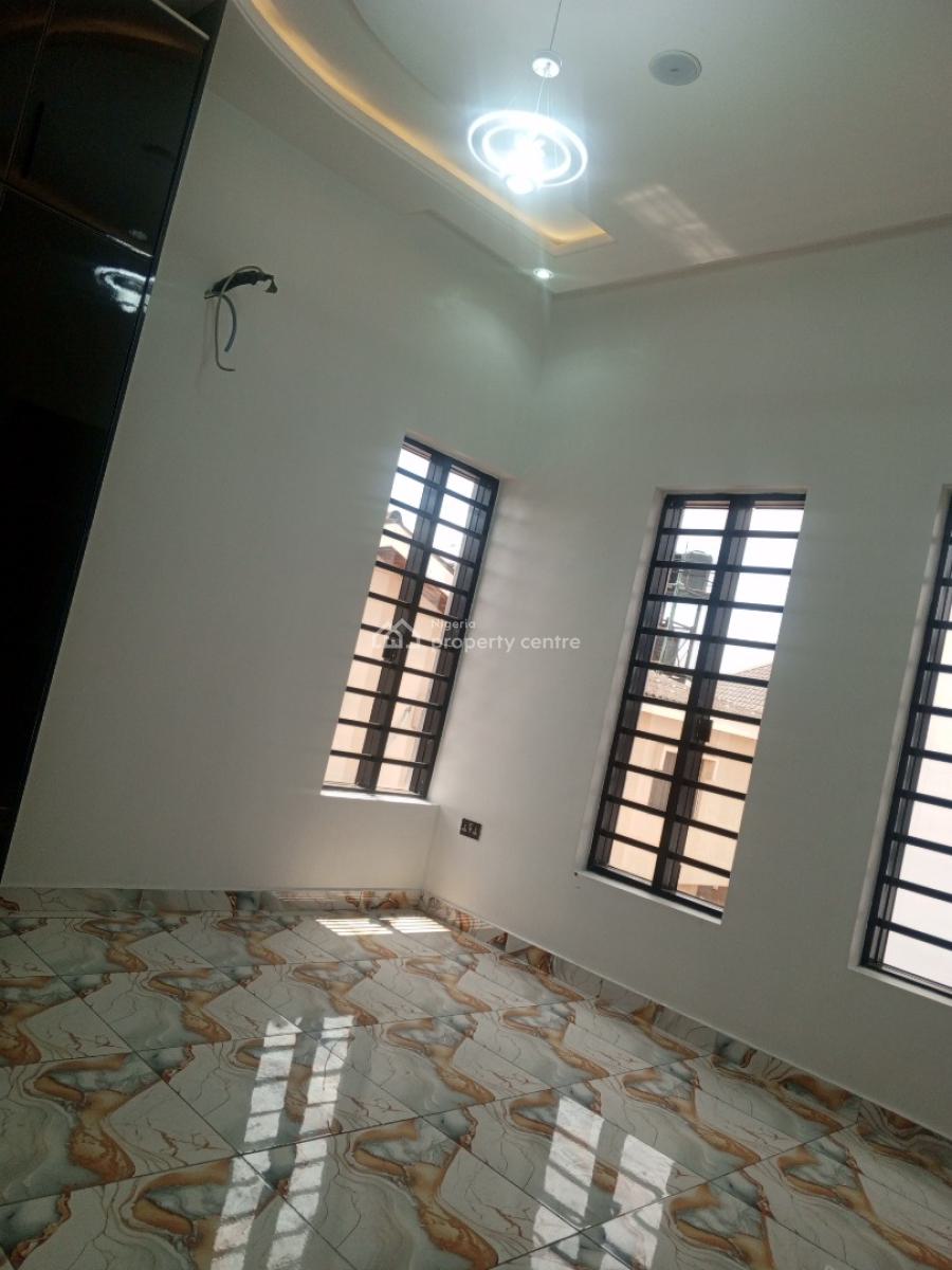 Perfect Rooms and Palour Self, Off Adeniran Ogunsanya, Surulere, Lagos, Flat / Apartment for Rent